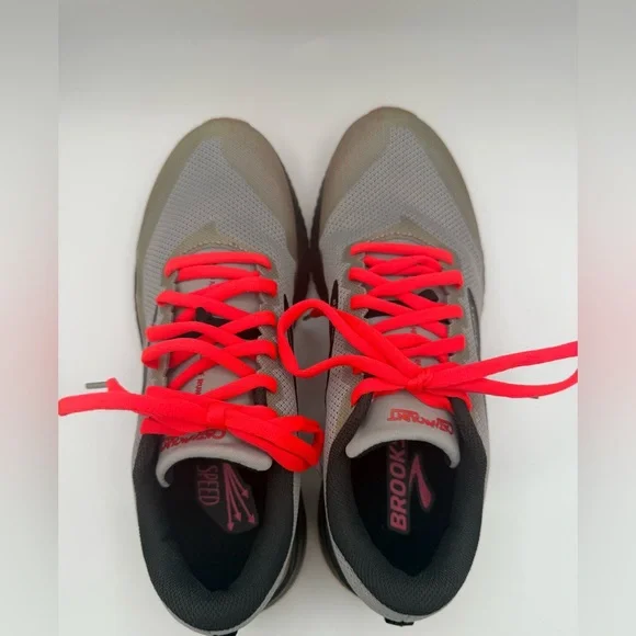 Brooks Catamount Womens Running Ultra Trail Shoe Alloy Pink Black US 9 - Picture 4 of 11